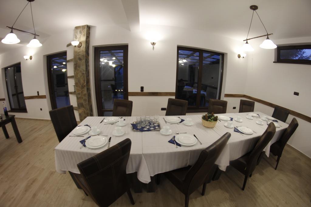 فندق Casa Laur Cu Plaja Privata Colibiţa المظهر الخارجي الصورة