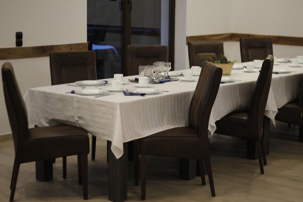 فندق Casa Laur Cu Plaja Privata Colibiţa المظهر الخارجي الصورة